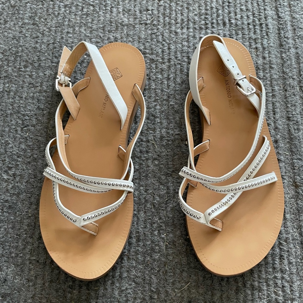 Antonio Melani white sandals size 7